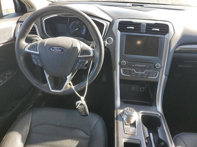 Photo 8 from auction – 2017 FORD FUSION SE with VIN 3FA6P0T91HR256231