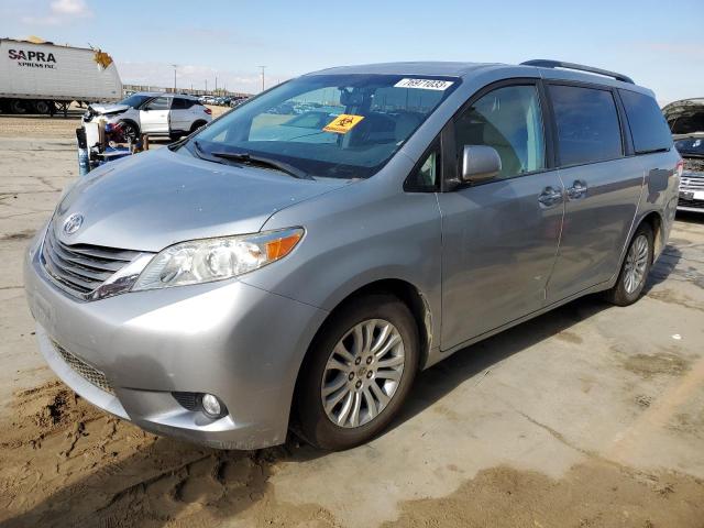 Photo 1 from auction – 2013 TOYOTA SIENNA XLE with VIN 5TDYK3DC5DS404448