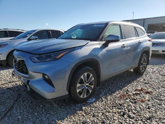 TOYOTA HIGHLANDER 2022 with VIN 5TDGBRCH7NS101197 - Photo from auction