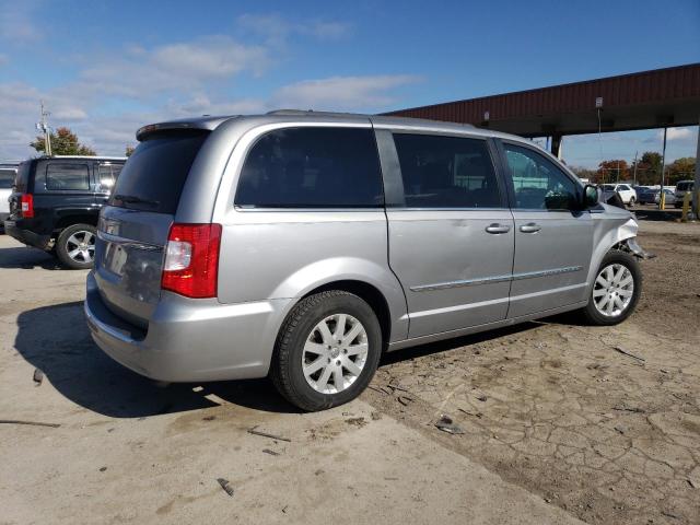 Photo 3 from auction – 2016 CHRYSLER TOWN & COU with VIN 2C4RC1BG7GR175070