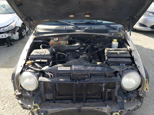 Photo 11 from auction – 2004 JEEP LIBERTY SP with VIN 1J4GL48K94W136238