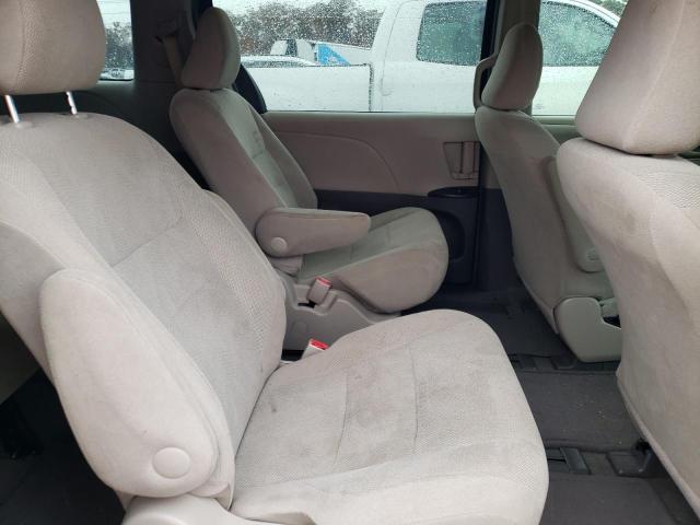 Photo 11 from auction – 2015 TOYOTA SIENNA with VIN 5TDZK3DC5FS613230
