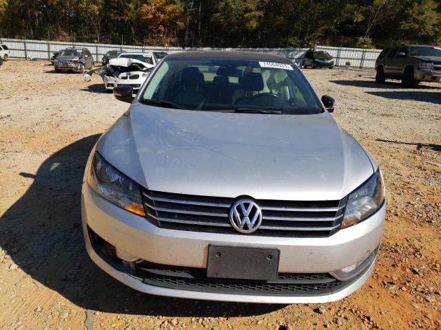 Photo 5 from auction – 2015 VOLKSWAGEN PASSAT SE with VIN 1VWBT7A3XFC100628