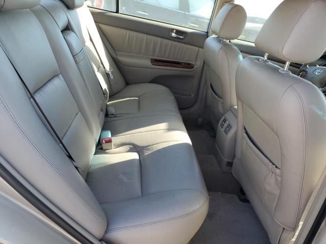 Photo 10 from auction – 2004 TOYOTA CAMRY LE with VIN 4T1BE30K84U892800