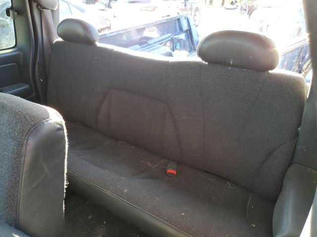 Photo 10 from auction – 2000 CHEVROLET SILVERADO with VIN 2GCEC19V5Y1218923