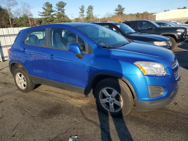 Photo 4 from auction – 2016 CHEVROLET TRAX LS with VIN KL7CJNSB1GB613889