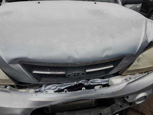 Photo 12 from auction – 2005 KIA SORENTO EX with VIN KNDJC733755449177