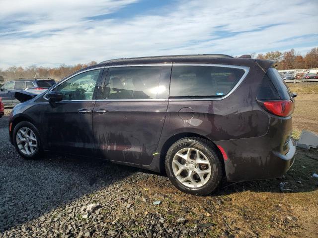 Photo 2 from auction – 2018 CHRYSLER PACIFICA T with VIN 2C4RC1FG7JR356820