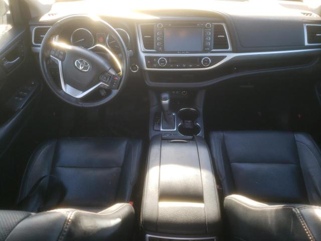 Photo 8 from auction – 2017 TOYOTA HIGHLANDER with VIN 5TDDZRFHXHS405512