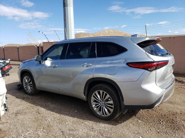 Photo 2 from auction – 2022 TOYOTA HIGHLANDER with VIN 5TDFZRBH2NS233194
