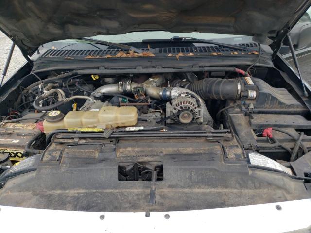 Photo 12 from auction – 2002 FORD EXCURSION with VIN 1FMSU43F22ED07983
