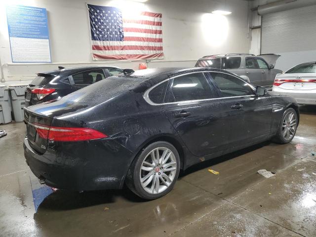 Photo 3 from auction – 2016 JAGUAR XF PRESTIG with VIN SAJBK4BV6GCY11539