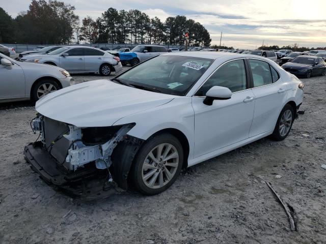 Photo 1 from auction – 2022 TOYOTA CAMRY LE with VIN 4T1C11AK2NU644160