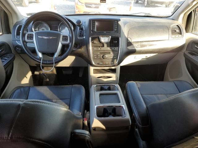 Photo 8 from auction – 2013 CHRYSLER TOWN & COU with VIN 2C4RC1BGXDR780552