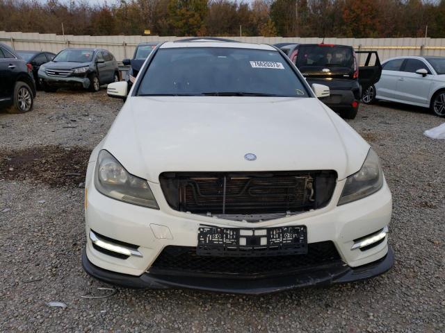 Photo 5 from auction – 2012 MERCEDES-BENZ C 250 with VIN WDDGF4HB0CA643592