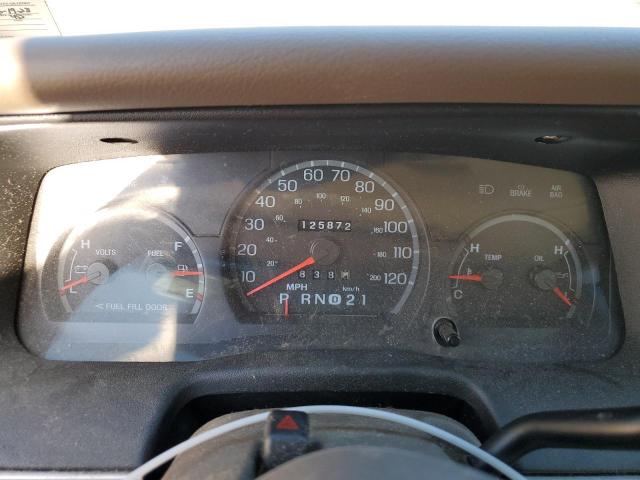 Photo 9 from auction – 1998 FORD CROWN VICT with VIN 2FAFP74WXWX187289