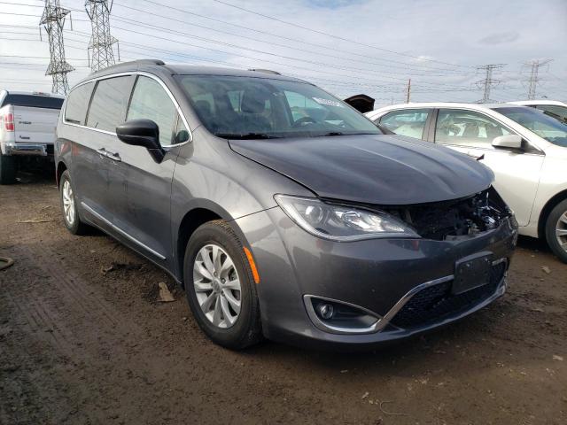 Photo 4 from auction – 2017 CHRYSLER PACIFICA T with VIN 2C4RC1BGXHR745368