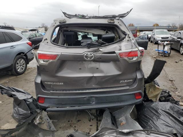 Photo 6 from auction – 2016 TOYOTA HIGHLANDER with VIN 5TDJKRFHXGS290903