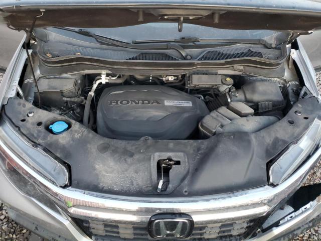 Photo 11 from auction – 2018 HONDA RIDGELINE with VIN 5FPYK3F77JB001577