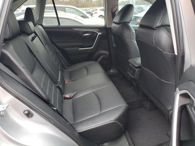 Photo 11 from auction – 2022 TOYOTA RAV4 XLE P with VIN 2T3C1RFV4NC178256