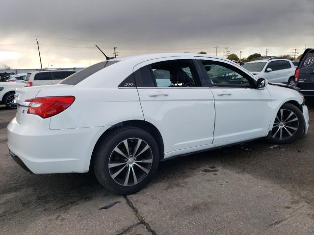 Photo 3 from auction – 2012 CHRYSLER 200 S with VIN 1C3CCBHG2CN159972