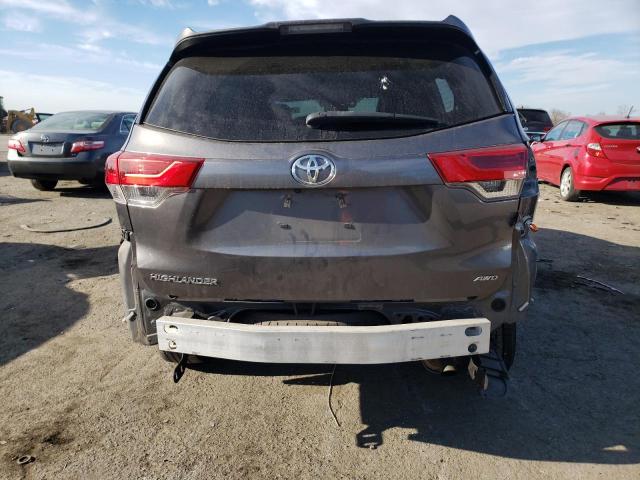 Photo 6 from auction – 2018 TOYOTA HIGHLANDER with VIN 5TDBZRFH0JS907989