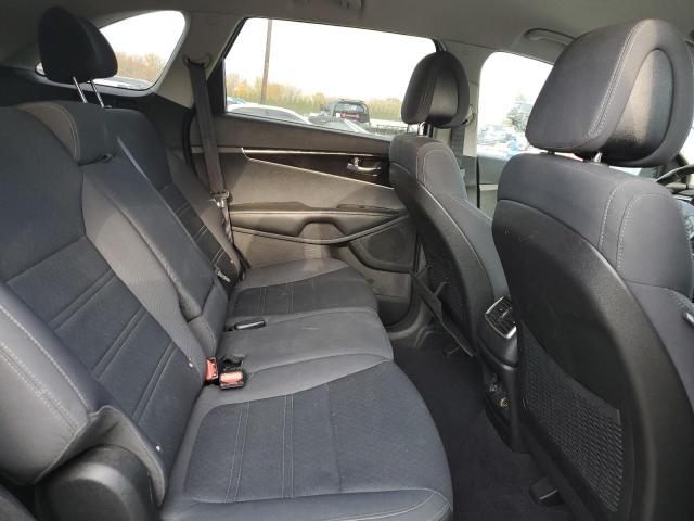 Photo 11 from auction – 2016 KIA SORENTO LX with VIN 5XYPGDA38GG051065