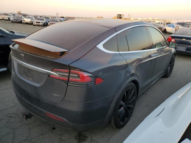 Photo 3 from auction – 2018 TESLA MODEL X with VIN 5YJXCAE21JF092633