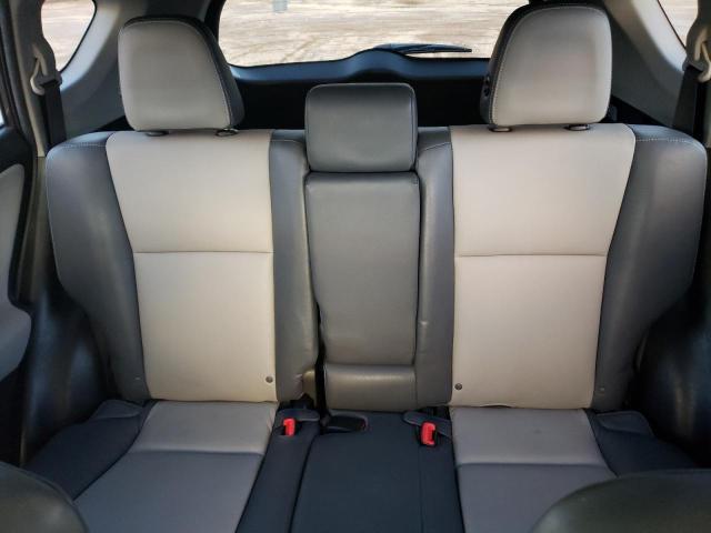 Photo 10 from auction – 2015 TOYOTA RAV4 LIMIT with VIN 2T3YFREV5FW136218