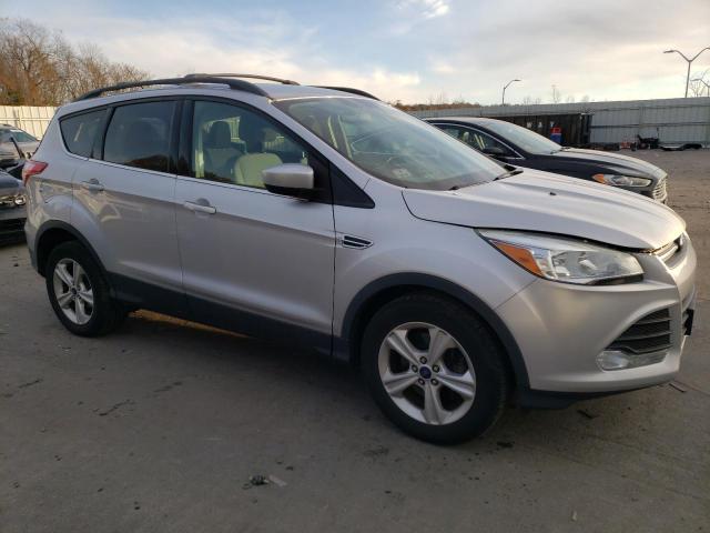 Photo 4 from auction – 2015 FORD ESCAPE SE with VIN 1FMCU9GX0FUA18326