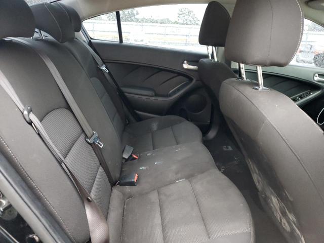 Photo 10 from auction – 2017 KIA FORTE LX with VIN 3KPFK4A71HE110985