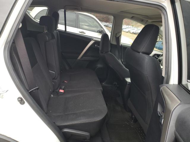 Photo 11 from auction – 2015 TOYOTA RAV4 XLE with VIN JTMRFREV3FJ037853