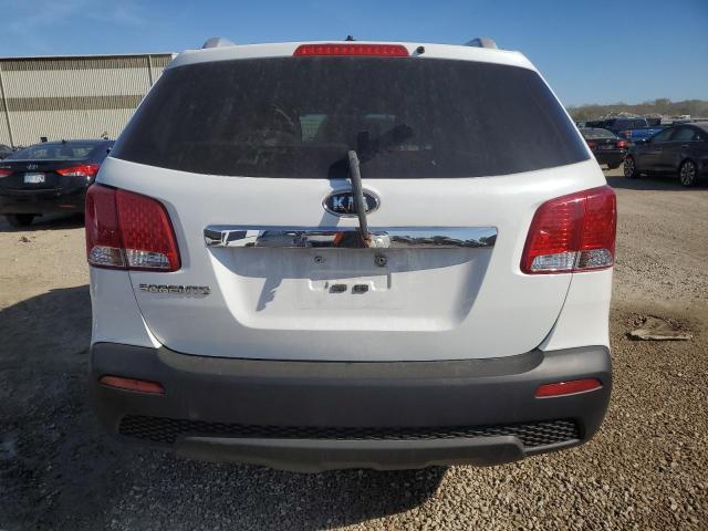 Photo 6 from auction – 2013 KIA SORENTO LX with VIN 5XYKTDA20DG336044