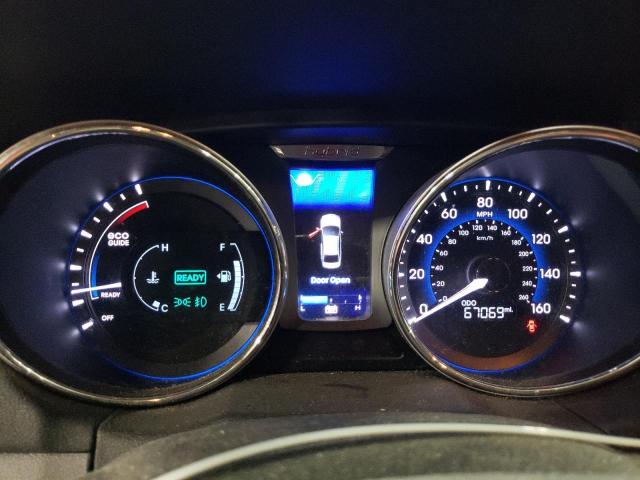 Photo 9 from auction – 2012 HYUNDAI SONATA HYB with VIN KMHEC4A44CA047340