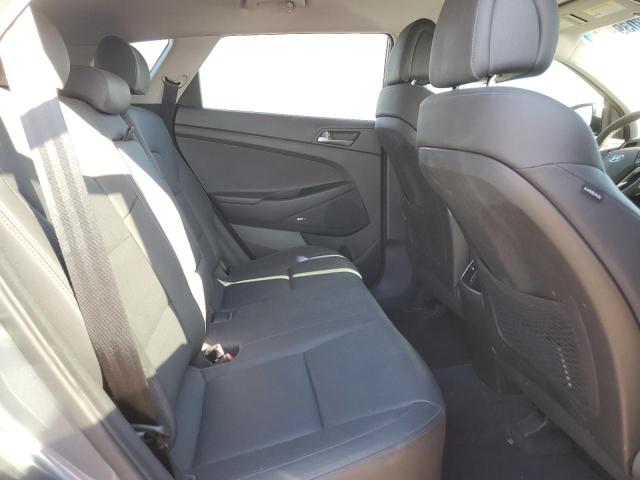Photo 10 from auction – 2017 HYUNDAI TUCSON LIM with VIN KM8J33A40HU481673