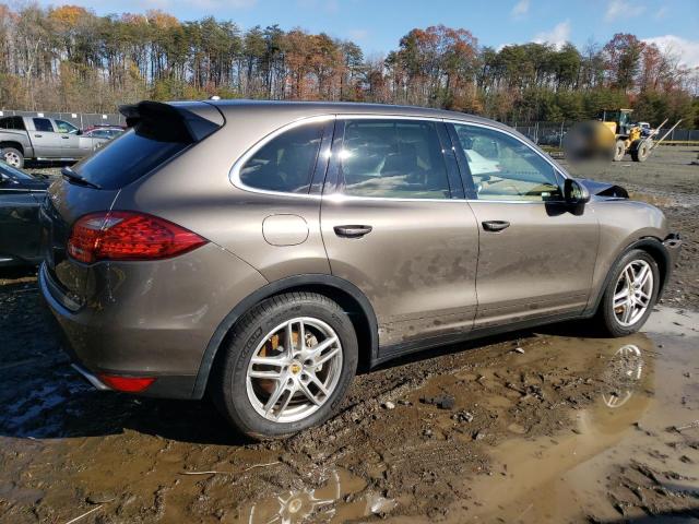 Photo 3 from auction – 2014 PORSCHE CAYENNE S with VIN WP1AB2A26ELA56782