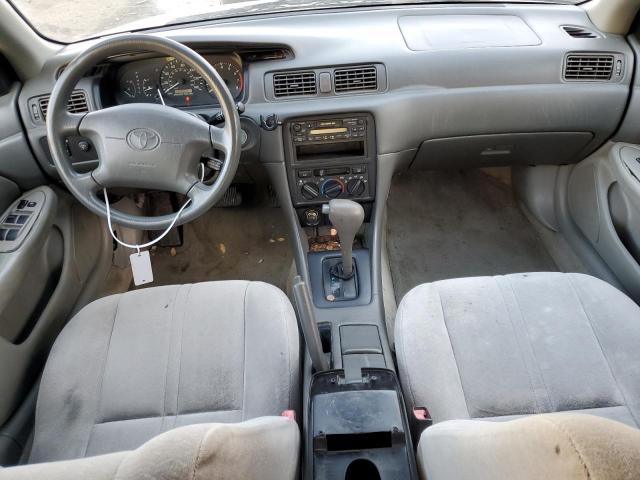 Photo 8 from auction – 1998 TOYOTA CAMRY CE with VIN 4T1BF22K1WU072629