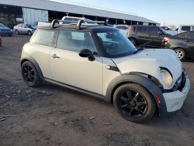 Photo 4 from auction – 2010 MINI COOPER with VIN WMWMF3C5XATU79467