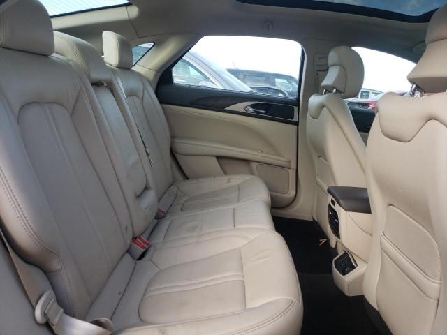 Photo 10 from auction – 2017 LINCOLN MKZ RESERV with VIN 3LN6L5FC3HR618954