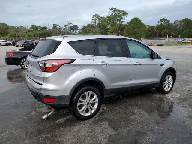 Photo 3 from auction – 2017 FORD ESCAPE SE with VIN 1FMCU0GD0HUB74323