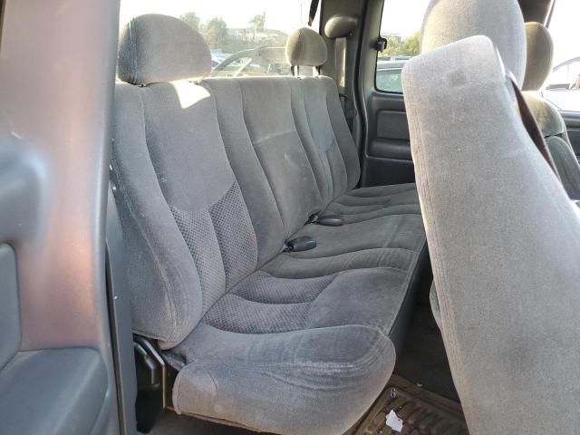 Photo 10 from auction – 2004 CHEVROLET SILVERADO with VIN 2GCEC19VX41148281