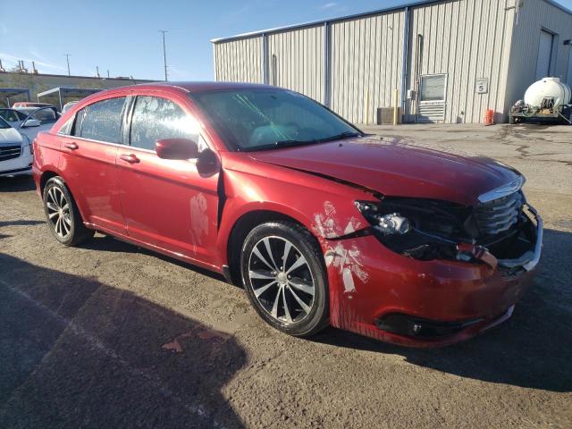 Photo 4 from auction – 2013 CHRYSLER 200 LIMITE with VIN 1C3CCBCG8DN526172