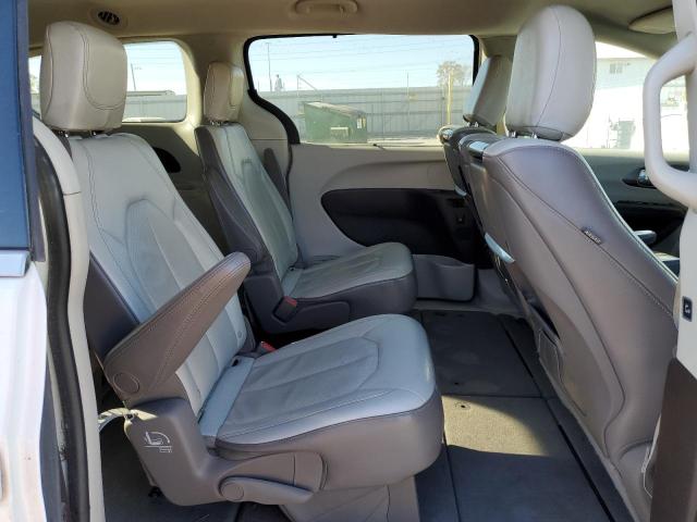 Photo 11 from auction – 2017 CHRYSLER PACIFICA T with VIN 2C4RC1EGXHR543822