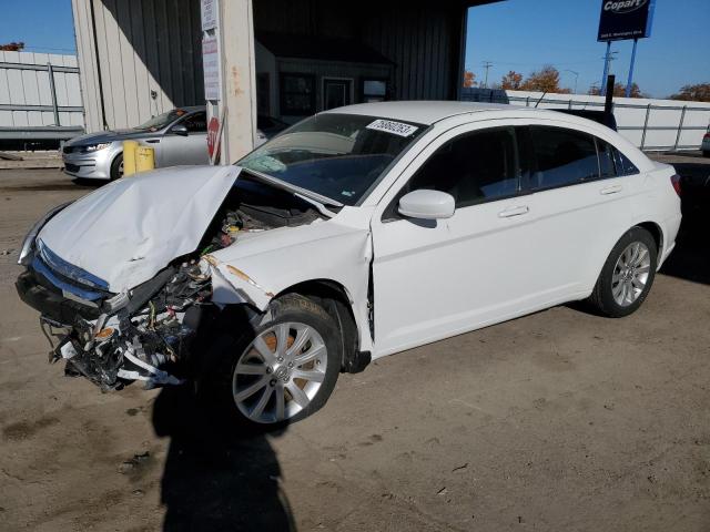 CHRYSLER 200 TOURIN 2013 مع رقم تعريف المركبة 1C3CCBBB1DN601591 - صورة من المزاد
