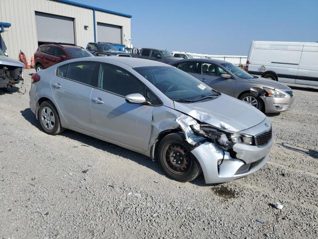 Photo 4 from auction – 2017 KIA FORTE LX with VIN 3KPFK4A79HE038532