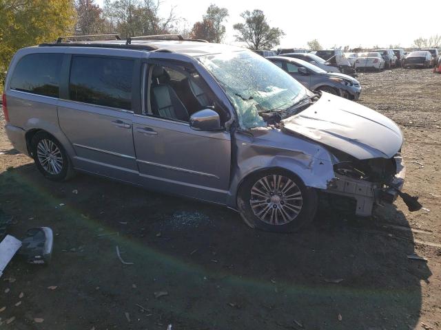 Photo 4 from auction – 2014 CHRYSLER TOWN & COU with VIN 2C4RC1CG4ER115923