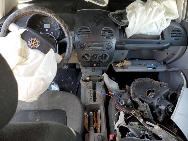 Photo 8 from auction – 2002 VOLKSWAGEN NEW BEETLE with VIN 3VWCK21C12M459983