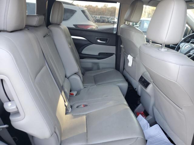 صورة رقم 11 من المزاد - 2017 TOYOTA HIGHLANDER مع VIN 5TDJZRFH6HS442706