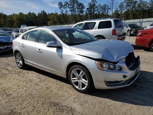 Photo 4 from auction – 2015 VOLVO S60 PREMIE with VIN YV126MFK9F1360033