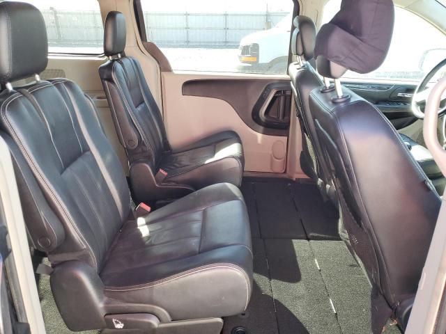 Photo 11 from auction – 2014 CHRYSLER TOWN & COU with VIN 2C4RC1BG9ER124439
